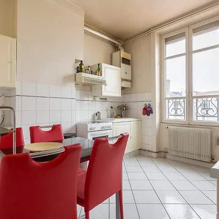 Apartment ¤¤ ¤¤ Cosy For 4 Lyon